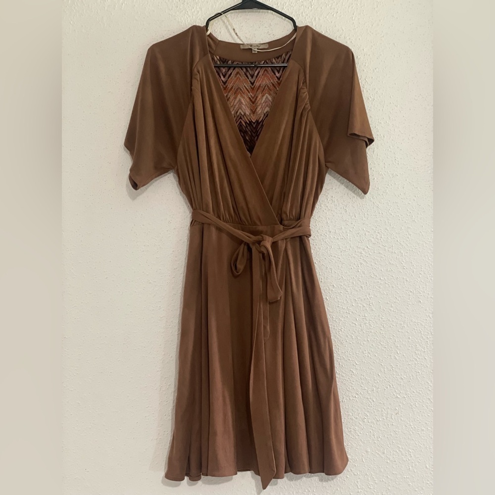 Miss Me Medium Wrap Dress Short Sleeve Lined Mini Brown Cocoa